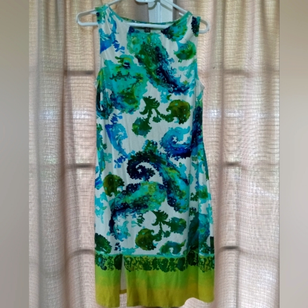 Small Tommy Bahama Resort Wear shift dress